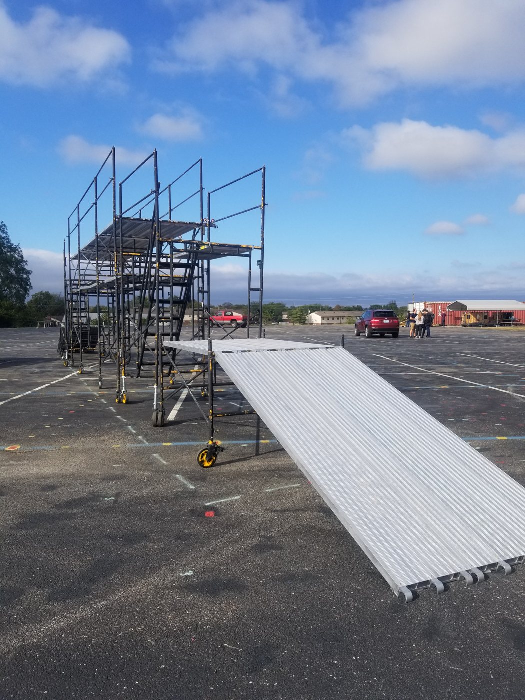 Aluminum ramp surface detail